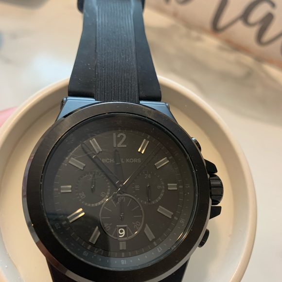 Michael Kors Men’s Dylan black watch - Picture 3 of 5